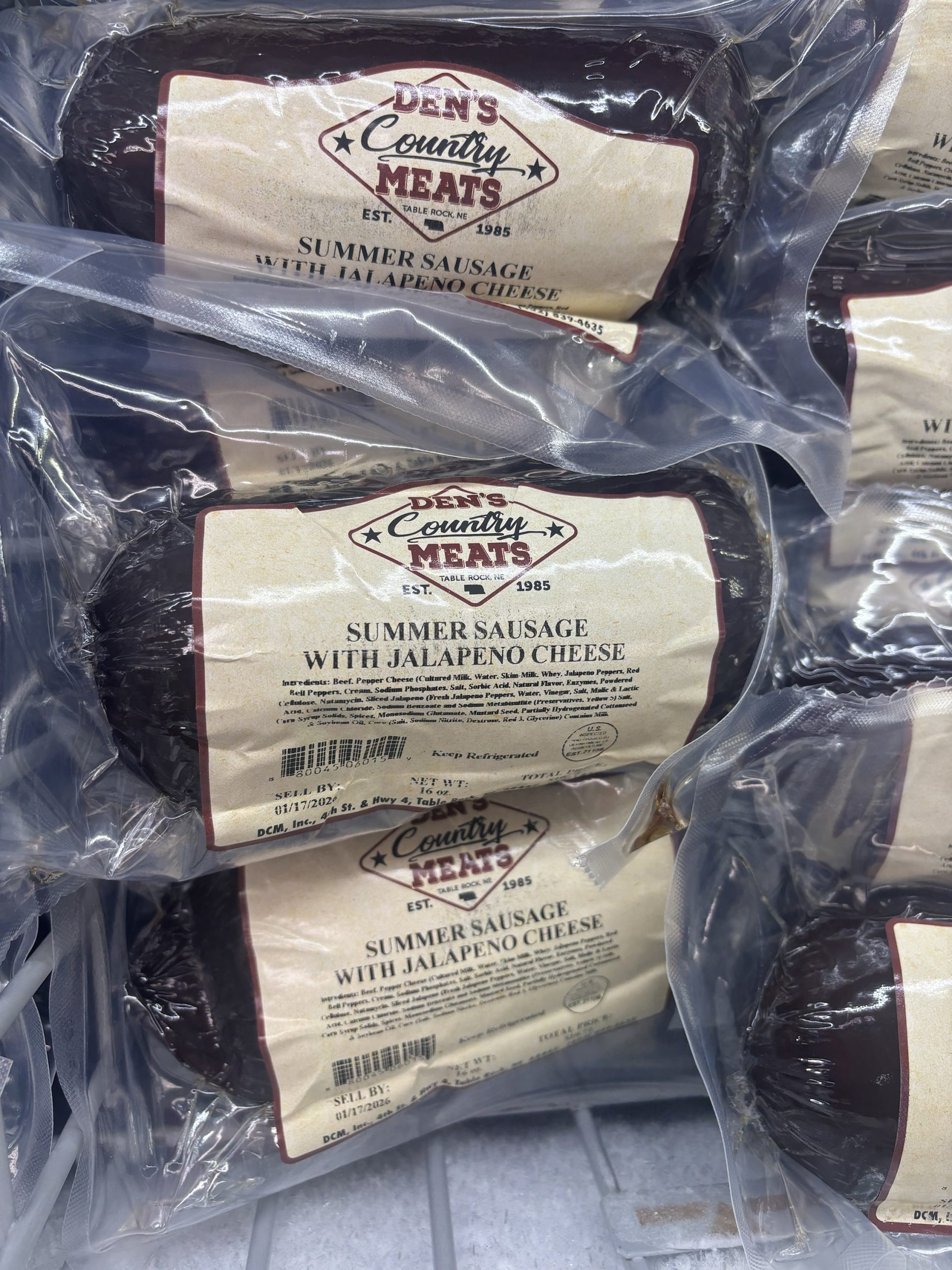 Summer Sausage with Jalapeño & Cheese 1 Summer Sausage with Jalapeño & Cheese